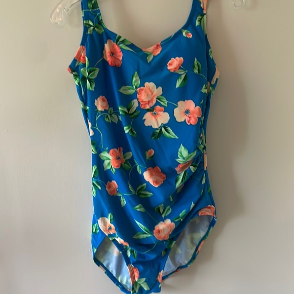 beach bay Other - Beach Bay Floral One Piece Swimsuit Size 16